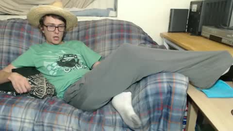 Snapshot of gdanch chatting on January 11, 2:20 am G online show from January 11, 2:20 am