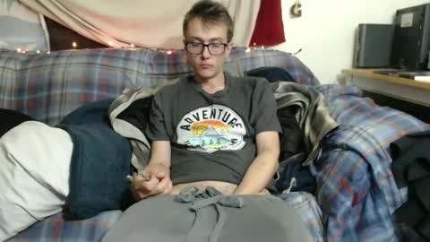 Snapshot of gdanch chatting on January 28, 11:28 pm G online show from January 28, 11:28 pm