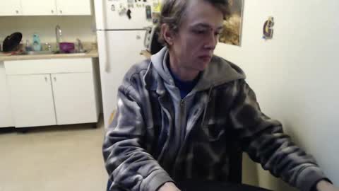 Snapshot of gdanch chatting on December 30, 4:29 pm G online show from December 30, 4:29 pm