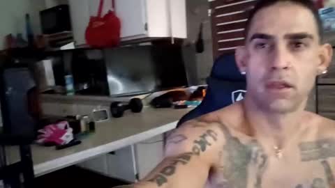 Zanecubano online show from November 16, 4:09 pm