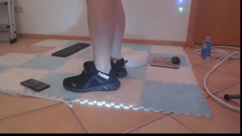 Snapshot of geilomattig chatting on December 6, 10:41 pm Lassmiranda online show from December 6, 10:41 pm