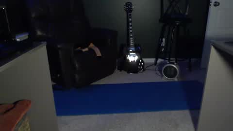 generalbliss online show from February 18, 3:31 am