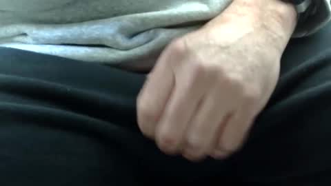 Snapshot of gent063 chatting on January 13, 6:38 pm gent063 online show from January 13, 6:38 pm
