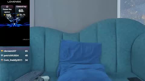 Snapshot of george_diesell_ chatting on September 16, 12:55 am George online show from September 16, 12:55 am