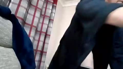 gerald381 online show from January 19, 7:04 pm