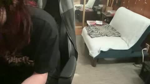 ghostboygbc online show from April 9, 6:19 am