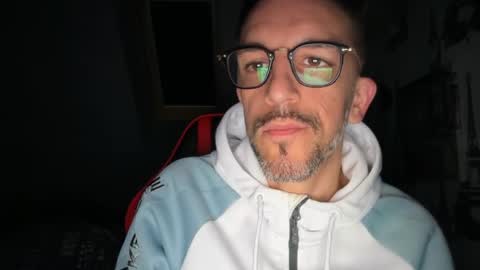 Gigi online show from April 18, 5:20 am