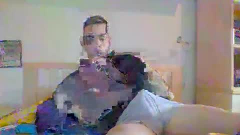 gionnylove online show from December 3, 1:10 pm