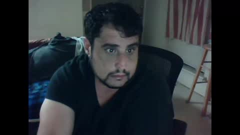 Snapshot of gitmehard008 chatting on December 29, 5:42 am gitmehard008 online show from December 29, 5:42 am