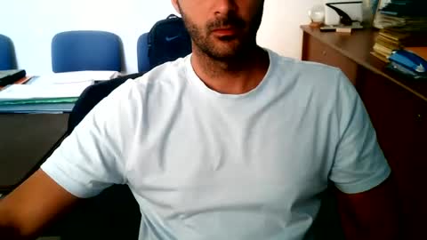 giuseppevai1 online show from July 13, 9:55 am