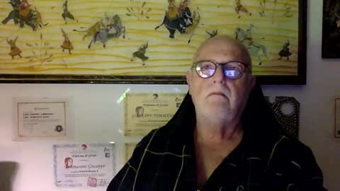 giutomma930394 online show from March 16, 12:28 am