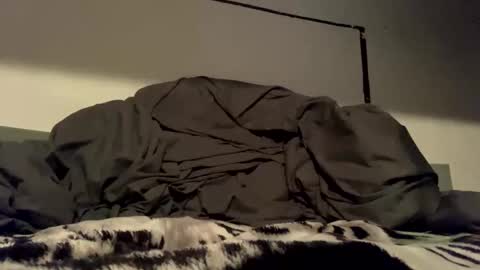 glow28 online show from April 18, 7:21 am