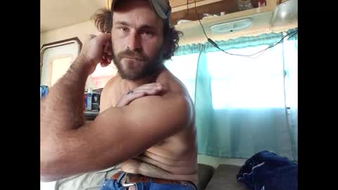 Snapshot of gman3883 chatting on January 23, 8:24 pm Gman online show from January 23, 8:24 pm