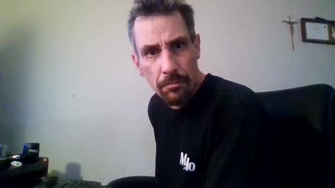 gmang4242 online show from April 10, 9:11 pm