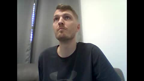 gmonay1331 online show from February 4, 11:49 pm