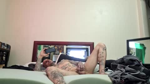 Snapshot of gnasty83 chatting on October 1, 4:44 pm gnasty83 online show from October 1, 4:44 pm