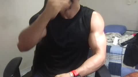 god hunkules online show from December 15, 6:15 pm