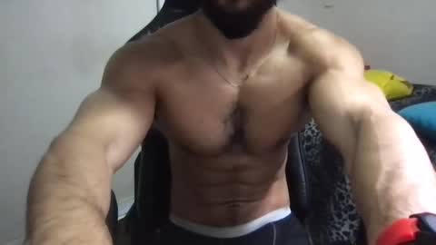 god hunkules online show from February 15, 3:50 pm