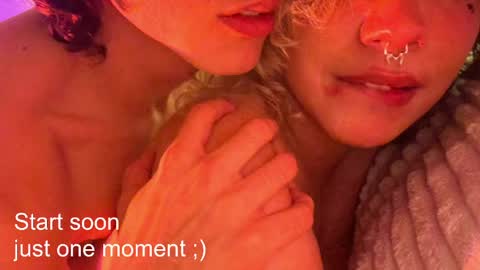 goddest_perseus_ online show from April 4, 6:05 pm