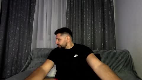 gold_alpha_boy online show from October 24, 7:48 pm