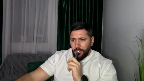 gold_alpha_boy online show from March 8, 6:56 pm