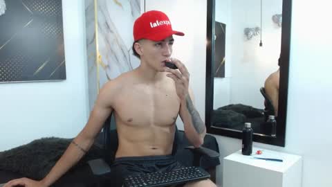   online show from April 6, 7:36 pm