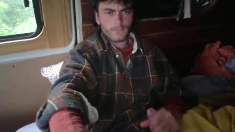 gooleek online show from April 14, 5:45 pm