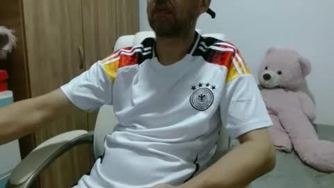 Andres online show from March 30, 10:38 am