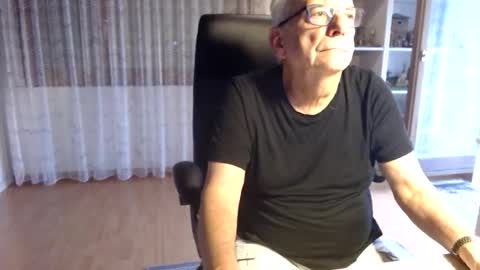grandpach online show from May 31, 1:54 pm