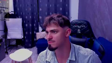 greekgod199 online show from June 7, 9:33 pm