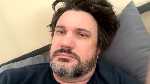 greggharden online show from December 17, 7:09 pm