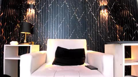 GregorySforza online show from February 21, 7:48 pm