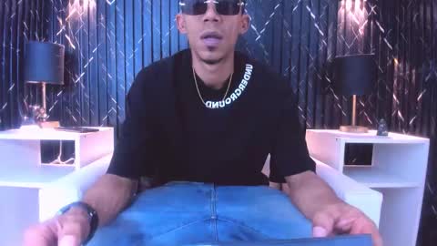 GregorySforza online show from February 7, 7:08 pm