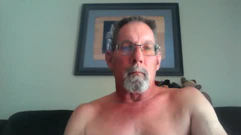 greybeard6868 online show from December 28, 8:58 pm