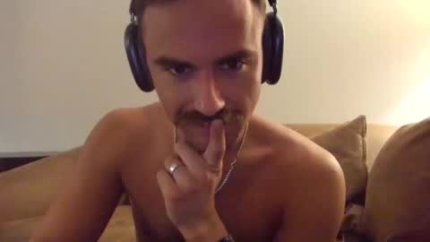 greyouTatx online show from October 21, 11:02 am