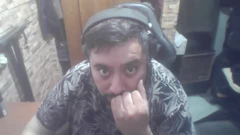 Snapshot of grisesitovitto chatting on March 6, 7:03 am grisesitovitto online show from March 6, 7:03 am
