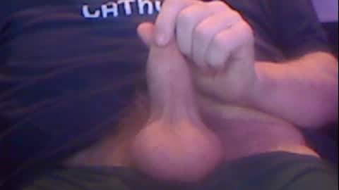 Snapshot of gruhahn chatting on February 24, 4:16 am DankMess online show from February 24, 4:16 am