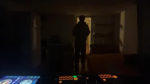 guardiannif_ online show from March 13, 8:26 pm