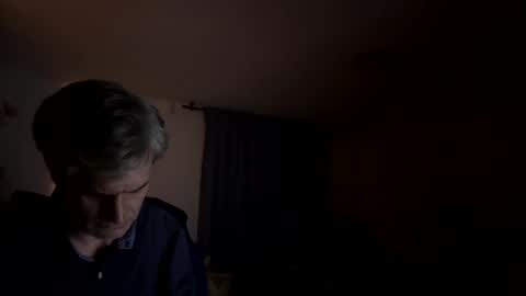 guardiannif_ online show from February 7, 8:42 pm