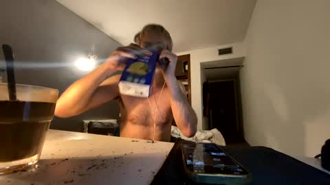 guardiannif_ online show from January 22, 11:21 pm