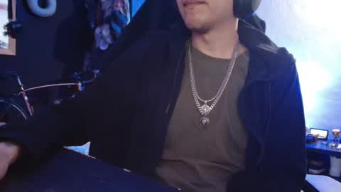 Snapshot of guayaco_ chatting on February 9, 9:37 am Guayaco  online show from February 9, 9:37 am