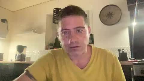 guil0 online show from January 8, 12:38 am