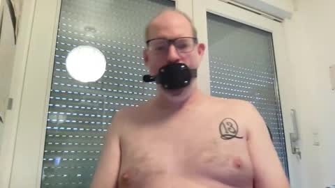 gummicasual online show from January 15, 8:51 am