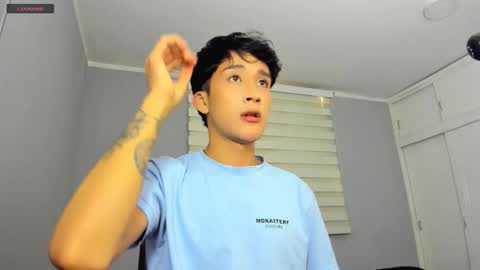 Snapshot of guy_veryhot1 chatting on October 20, 11:25 am onlyfans kevin garcia s online show from October 20, 11:25 am