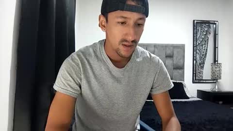 karim online show from October 15, 3:58 am