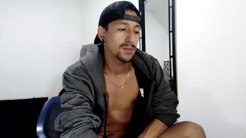 karim online show from January 26, 1:47 pm