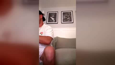 guysinnylons online show from June 20, 1:10 am