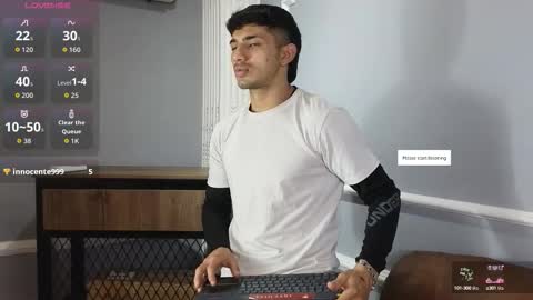 Snapshot of hadez_69 chatting on September 30, 11:47 am HADEZ online show from September 30, 11:47 am