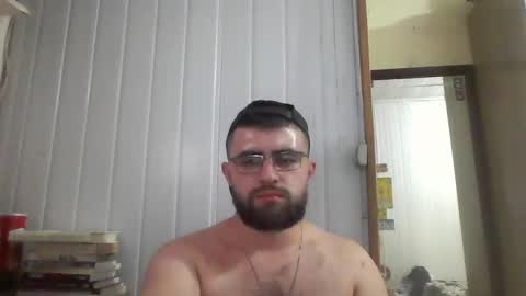 Snapshot of hairy_man_69_ chatting on January 5, 9:26 am horny online show from January 5, 9:26 am