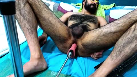 Hairyale online show from December 29, 7:11 pm